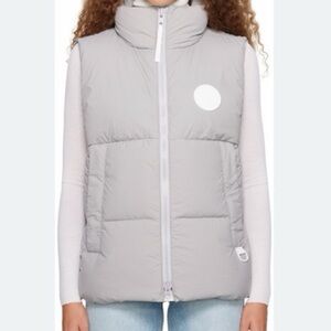 Canada Goose Women's Puffer Vest Everett Moonstone